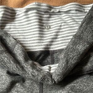 Grey reversible lululemon pants size 4/6